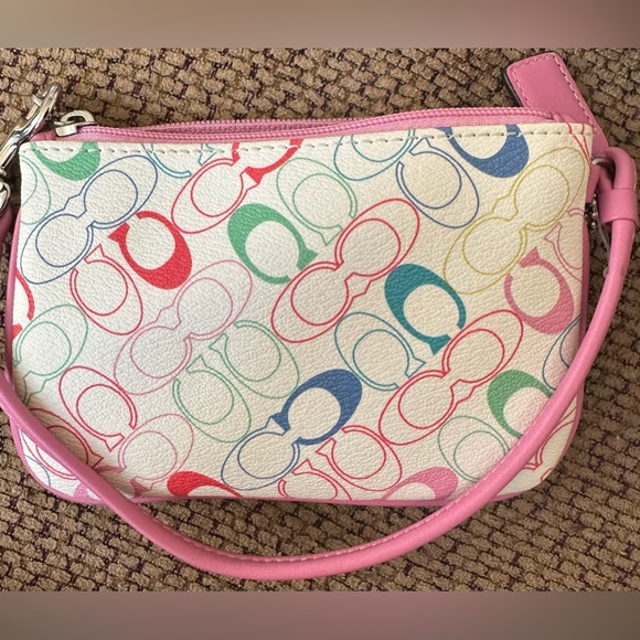 Coach Chelsea Pink Monogram Wristlet (Authentic) - Picture 5 of 7